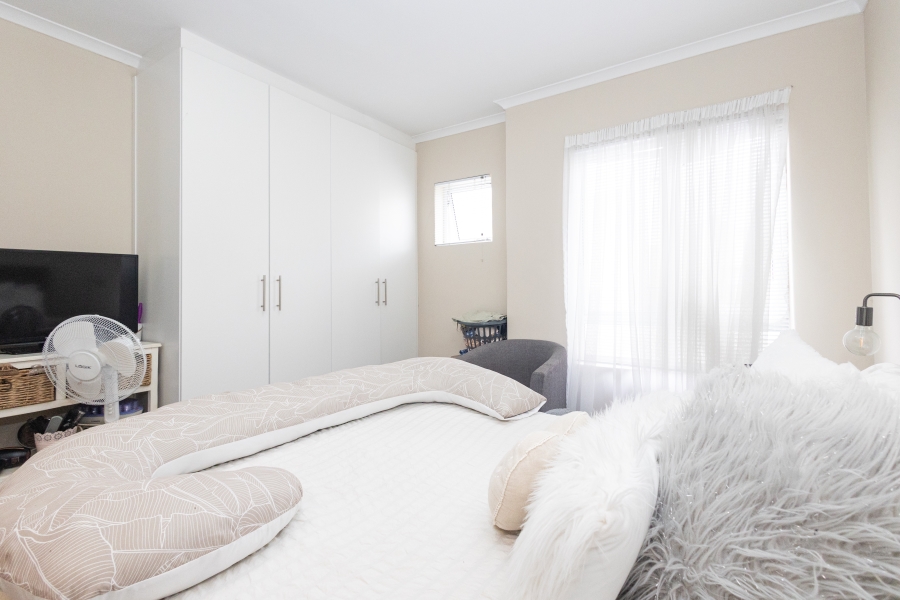 2 Bedroom Property for Sale in Protea Heights Western Cape